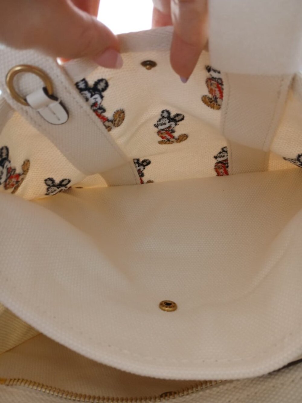 Disney X Coach Cargo Tote Bag with Mickey Mouse Print Signature Canvas - Picture 7 of 8